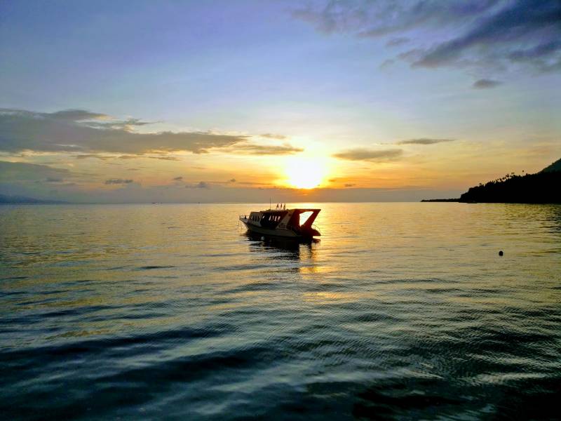 Senja di Taman Laut Bunaken